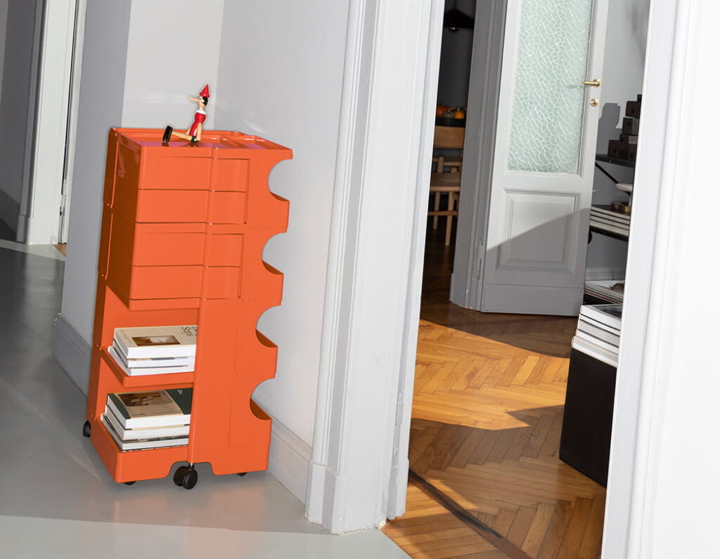 ボビーワゴン 2026年新色パプリカ